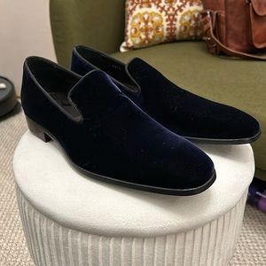 SAKS FIFTH Italian Blue Suede Loafers